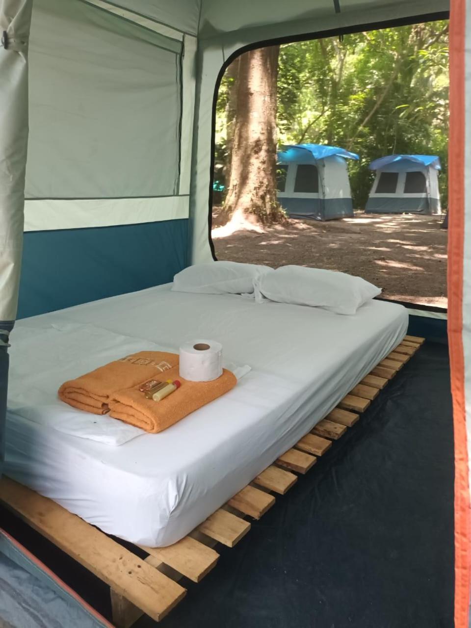 Happy Camping Arrecifes Dentro Del Parque Nacional Natural Tayrona El Coquito Bagian luar foto